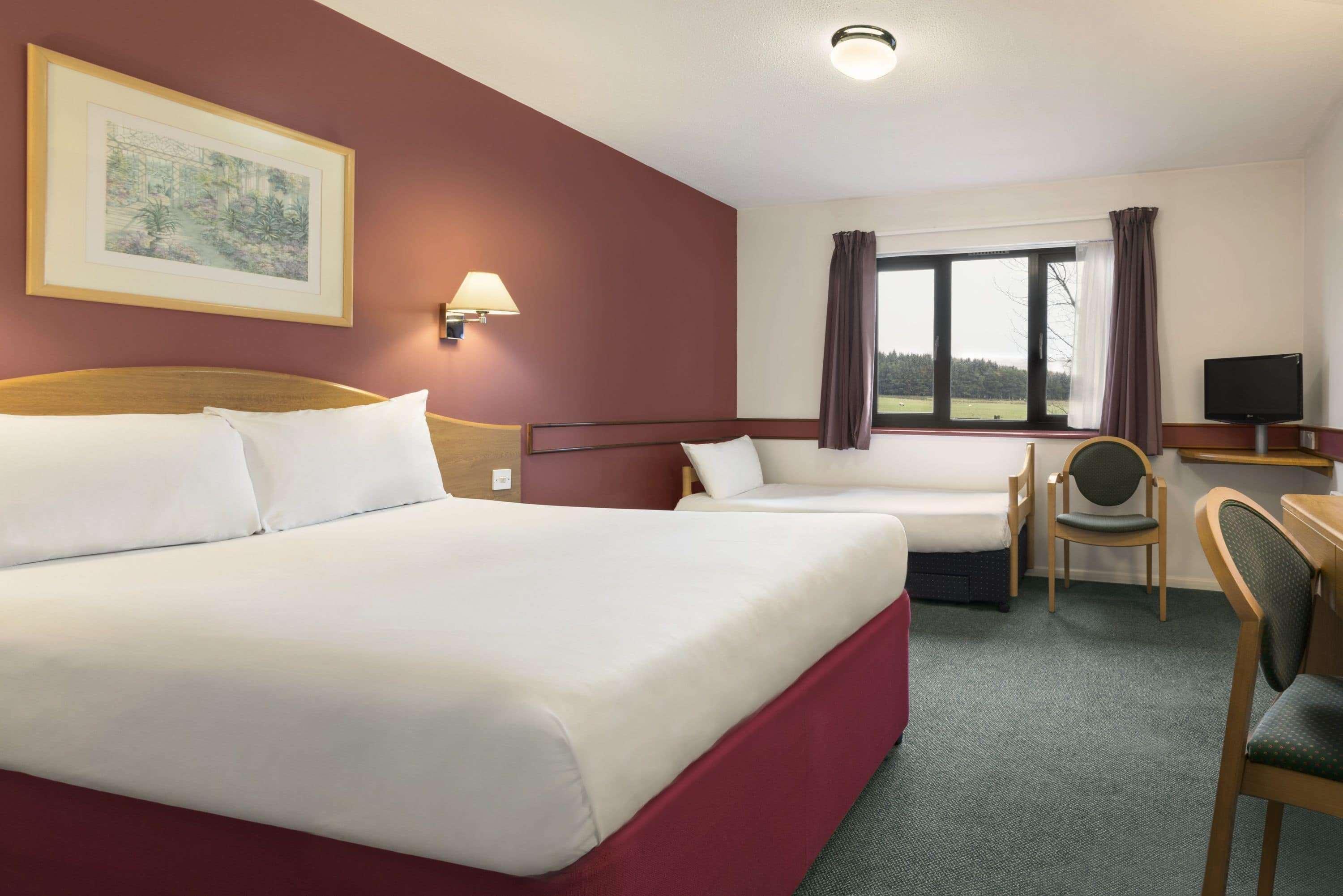 Days Inn Hotel Abington - Glasgow Exterior photo