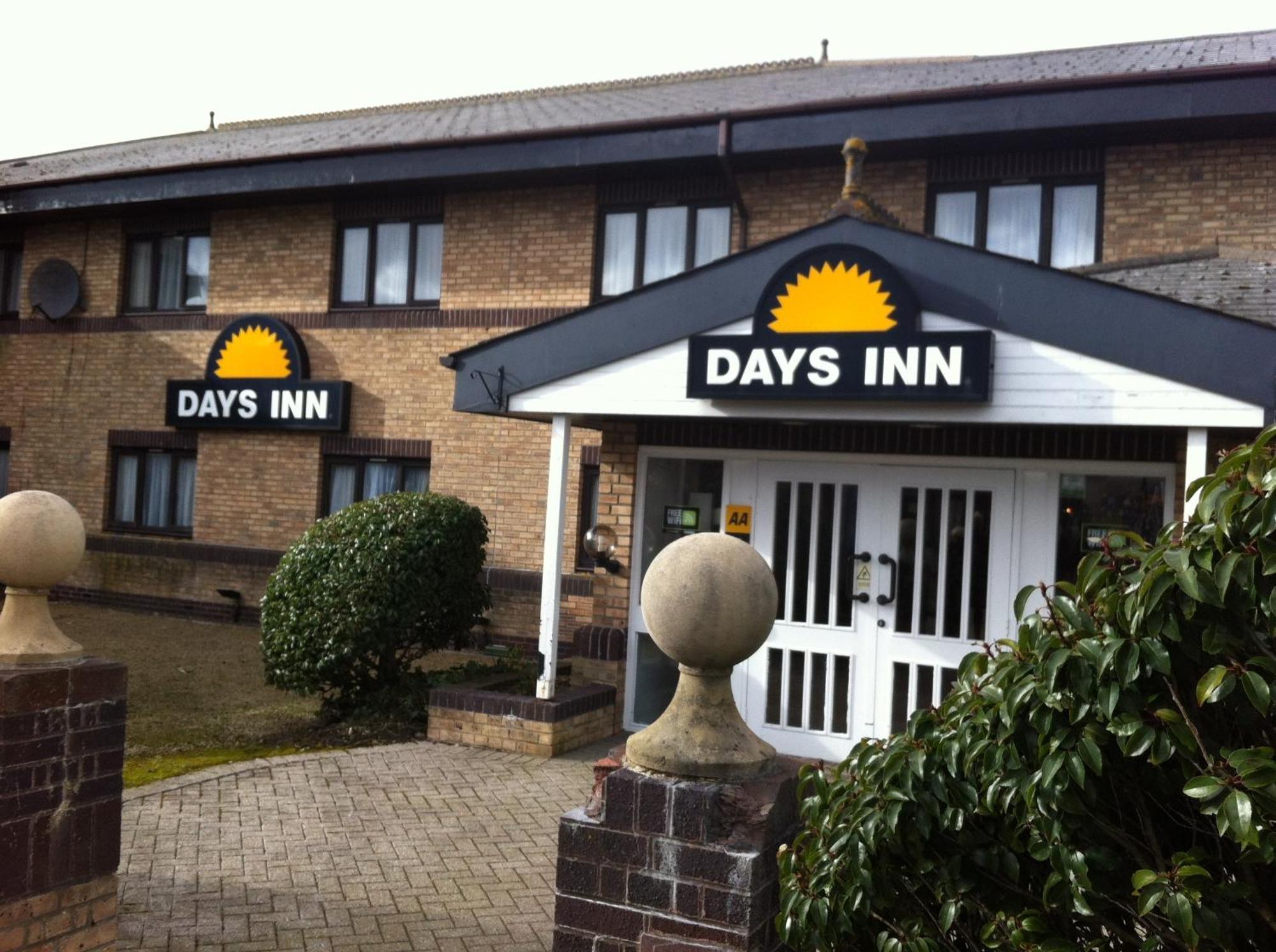 Days Inn Hotel Abington - Glasgow Exterior photo